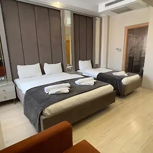 3* Hotel Reyyan