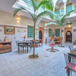 riad-inaka.marrakeshhotelsmorocco.com/